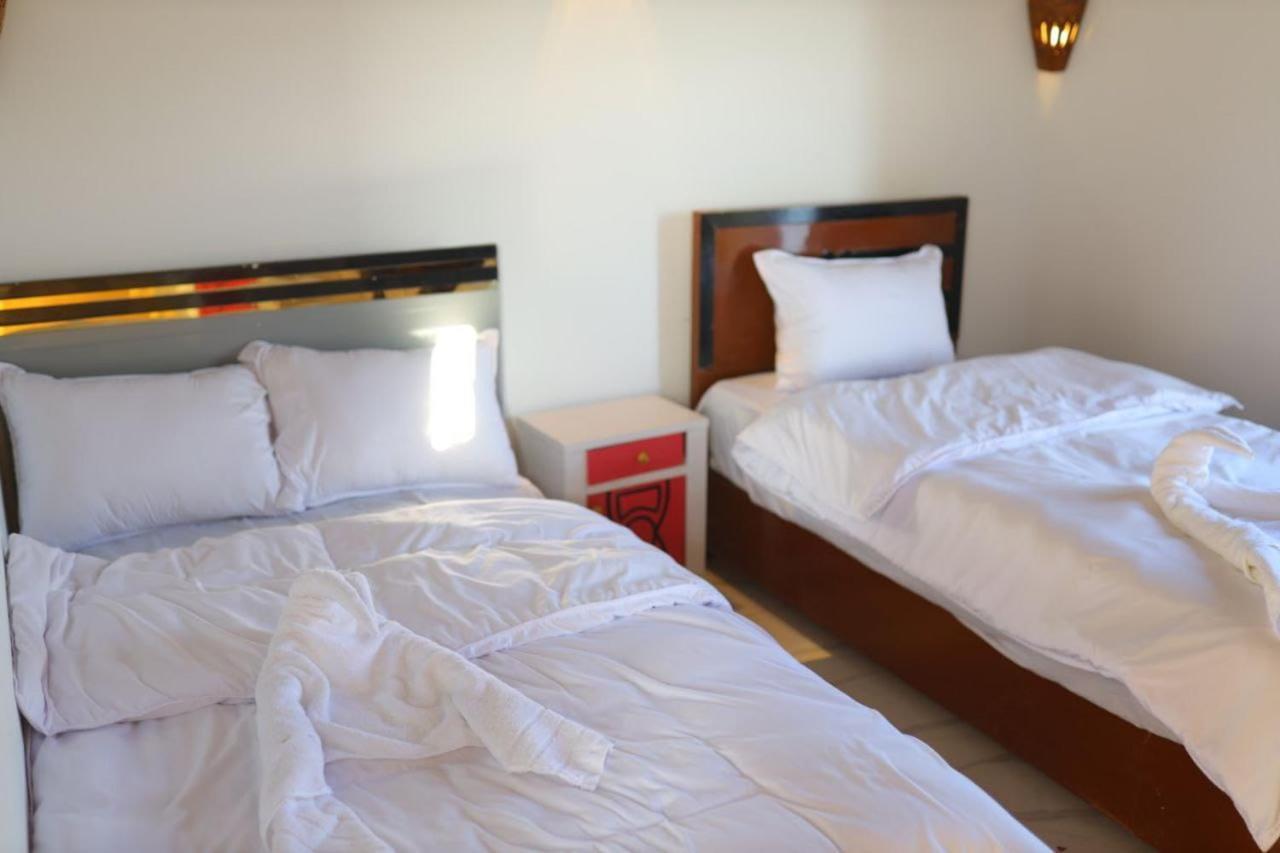Quiet Gate Guest House Lel Agalta Exterior photo